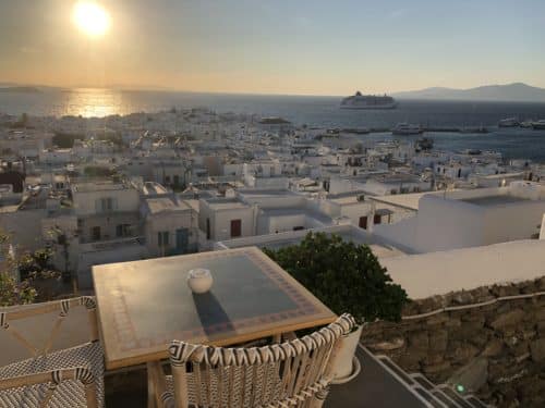 Girls Who Travel | Visit The Greek Islands - Santorini & Mykonos