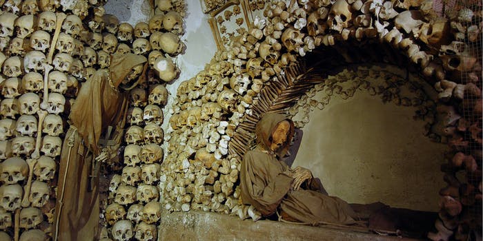 Hidden Gems in Rome - The Unfrequented Spots 5 Girls Who Travel | Catacombe di Roma