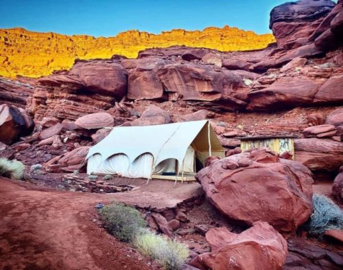 Girls Who Travel | Moab AirBnb