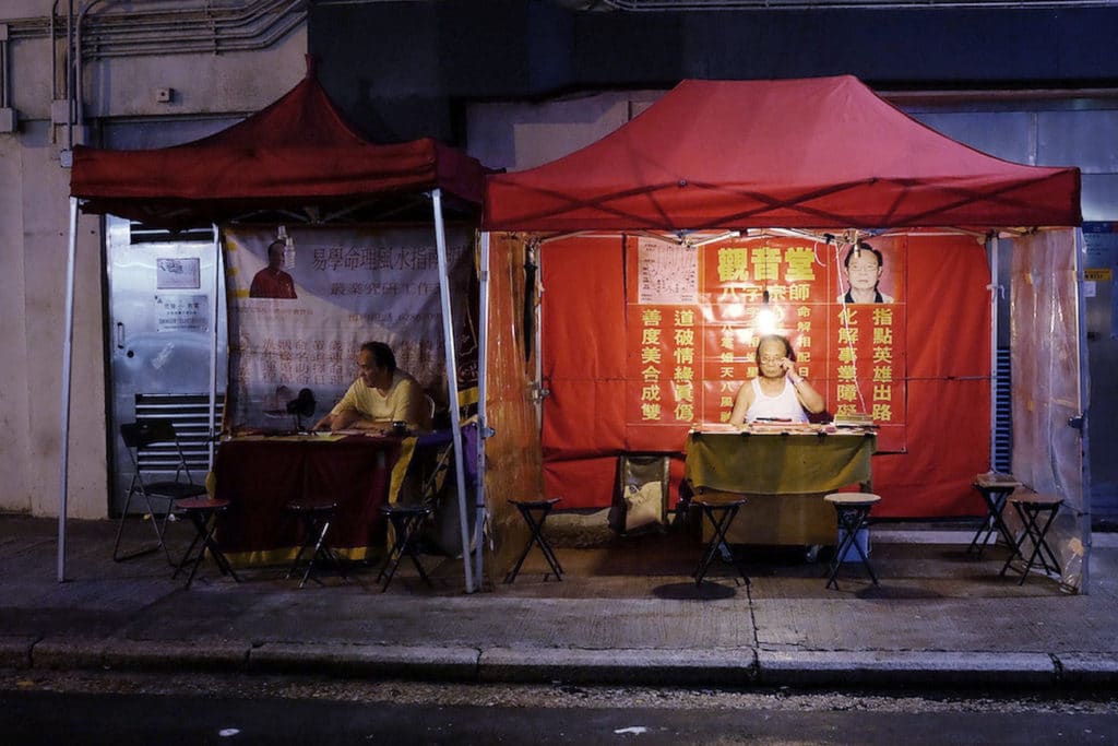 Girls Who Travel | Kowloon, Hong Kong's Metropolitan Haven