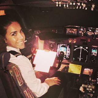 Girls Who Travel | Famous Female Aviators