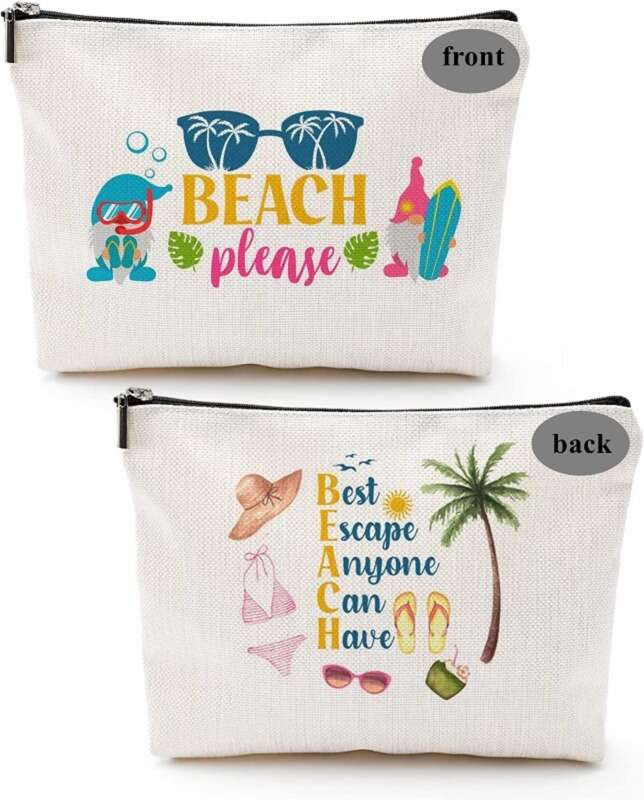 Girls Who Travel | 20 Things To Buy For Your Next Beach Trip