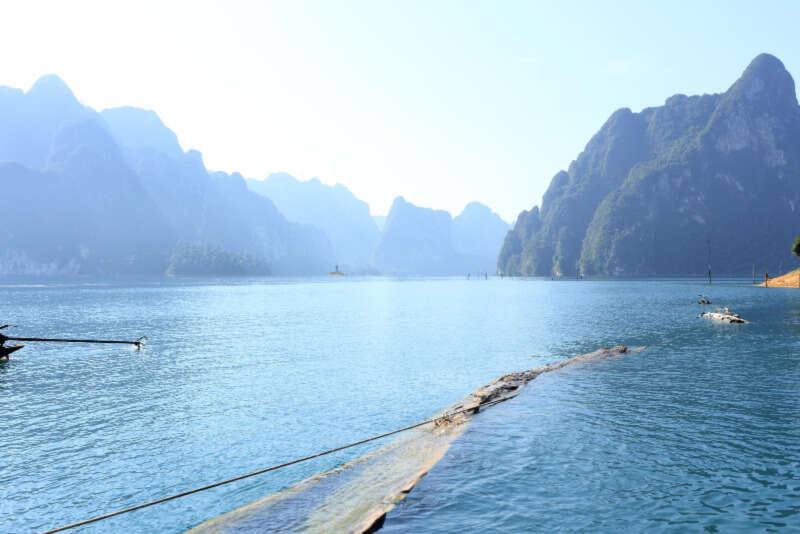 Girls Who Travel | Visit Beautiful Cheow Larn Lake in Thailand