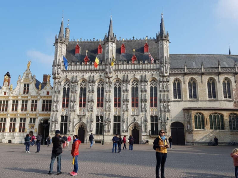 Girls Who Travel | A Day in Bruges, Belgium