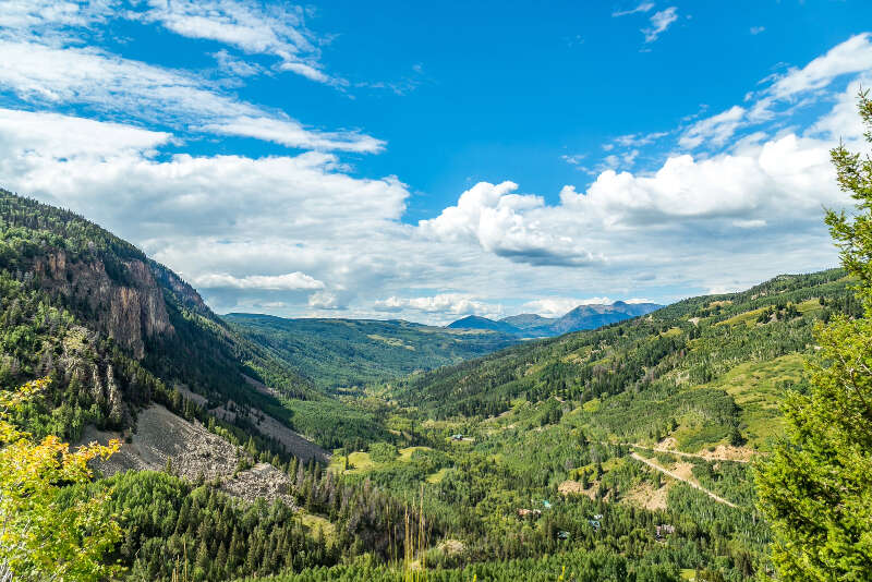 Girls Who Travel | 3 Scenic Drives You Don’t Want To Miss In Colorado