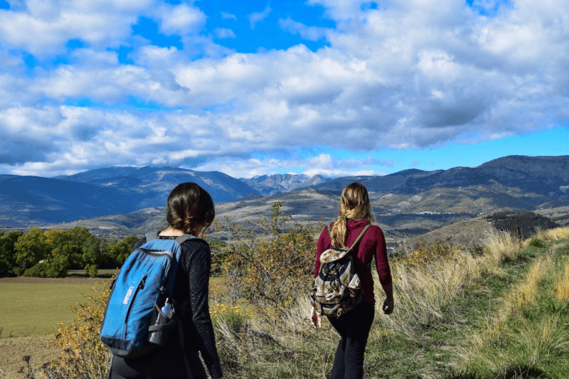 Girls Who Travel | Hiking in Ireland