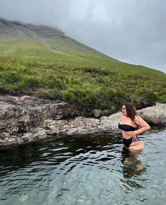 Girls Who Travel | Isle of Skye Fairy Pools