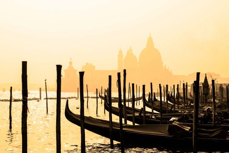 Girls Who Travel | Rosetta Stone Italian - Prepare For Your Dream Trip