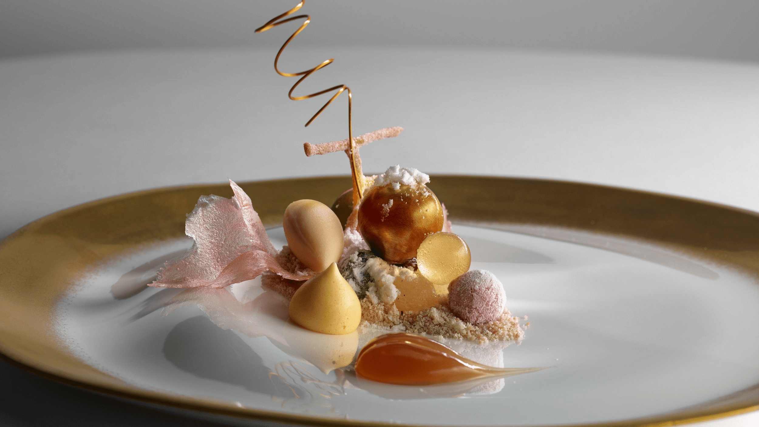 10 Best Restaurants in Europe 4 Girls Who Travel | The Fat Duck
