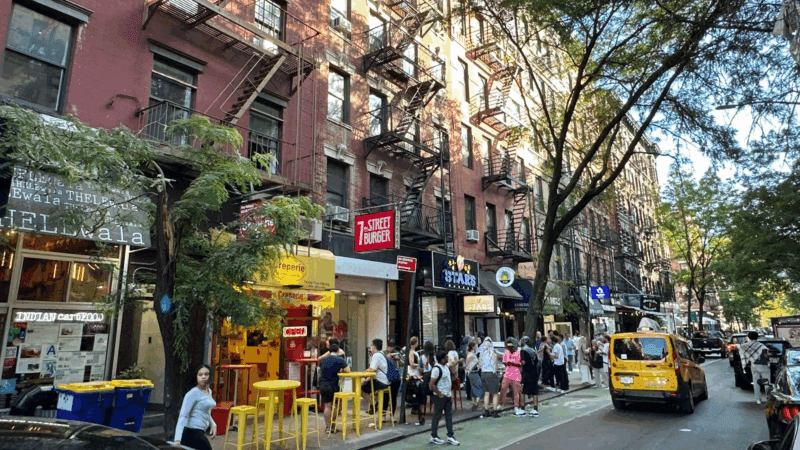 A Girl's Guide to NYC: Where to Eat, Wander, and Feel Like the Main Character 11 Girls Who Travel