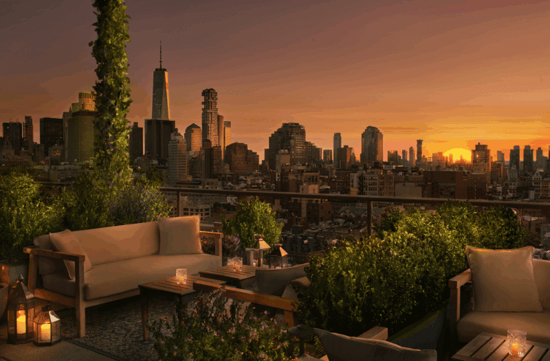 A Girl's Guide to NYC: Where to Eat, Wander, and Feel Like the Main Character 14 Girls Who Travel | Public Hotel Rooftop NYC