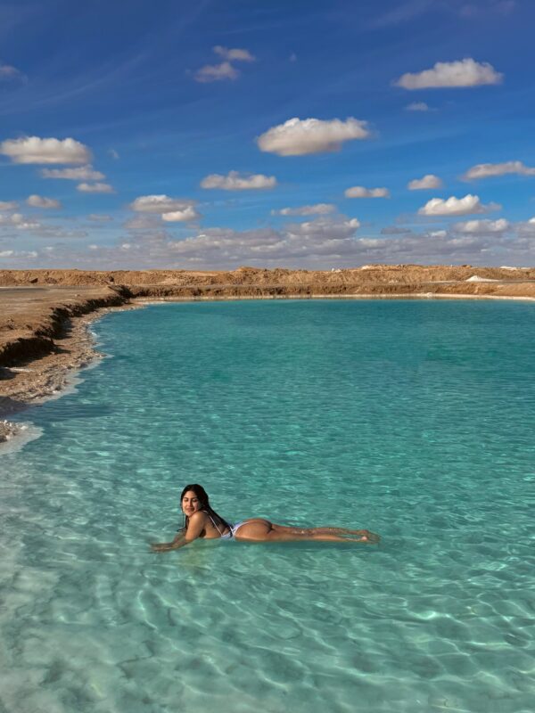 Girls Who Travel | Siwa Salt Lakes
