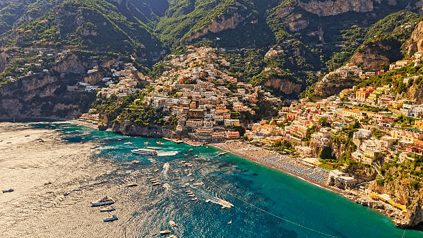 Girls Who Travel | Instagrammable Destinations