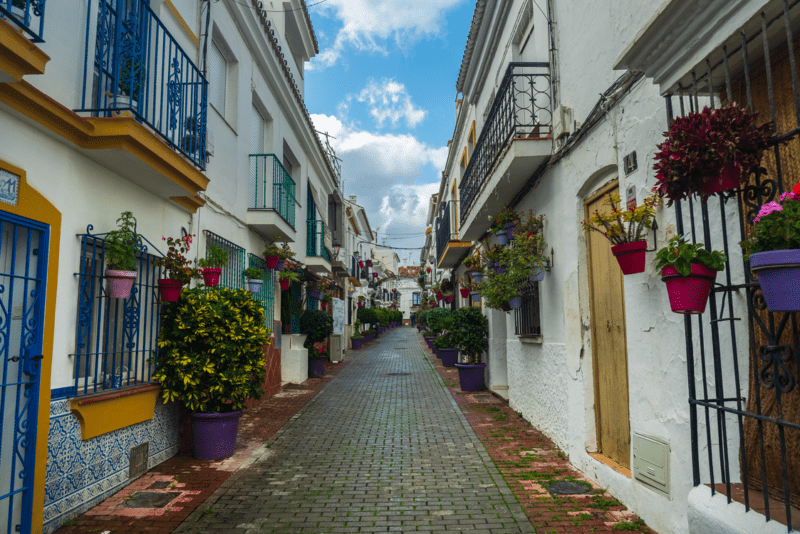 Girls Who Travel | Marbella