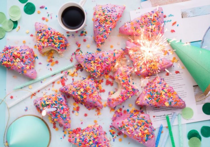 brooke-lark-YwSy97_Rk1o-unsplash Girls Who Travel | 10 ways to celebrate together